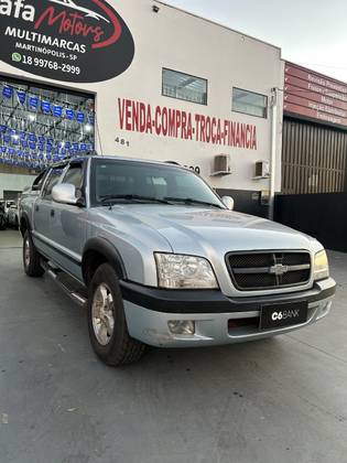 CHEVROLET S10 2.4 ADVANTAGE 4X2 CD 8V FLEX 4P MANUAL CHEVROLET S10 2.4 ADVANTAGE 4X2 CD 8V FLEX 4P MANUAL